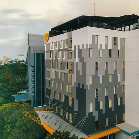 Yello Hotel Manggarai-2
